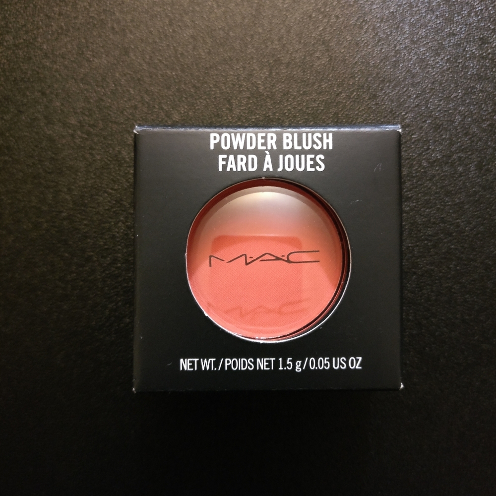 MAC Cosmetics Powder Blush News Flash! (Matte)